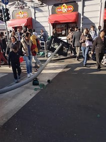 Milano, pullman si scontra con un tram 4