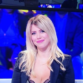 Wanda Nara sempre caliente su Instagram: ecco alcuni scatti della moglie di Icardi 8