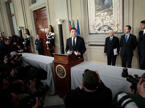 Renzi premier incaricato: "Vogliamo arrivare al 2018"