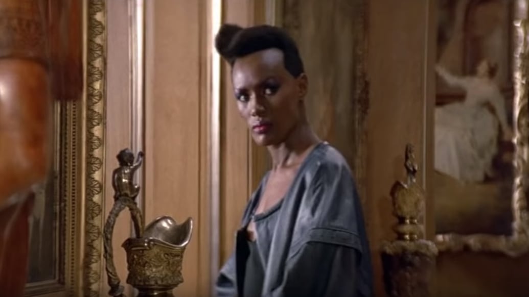 Grace Jones abbandona James Bond pochi minuti dopo essere arrivata sul set