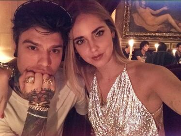 Chiara Ferragni in latex rosso sui social  1