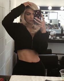 Kylie Jenner, le foto più sexy 8