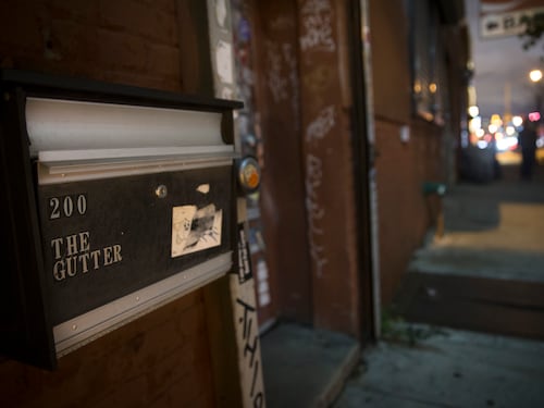 New York, dottore positivo all'ebola. Medici in quarantena in Lombardia