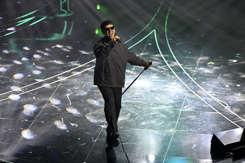 Sanremo 2024: ecco il look della seconda serata del Festival di Gazzelle 4