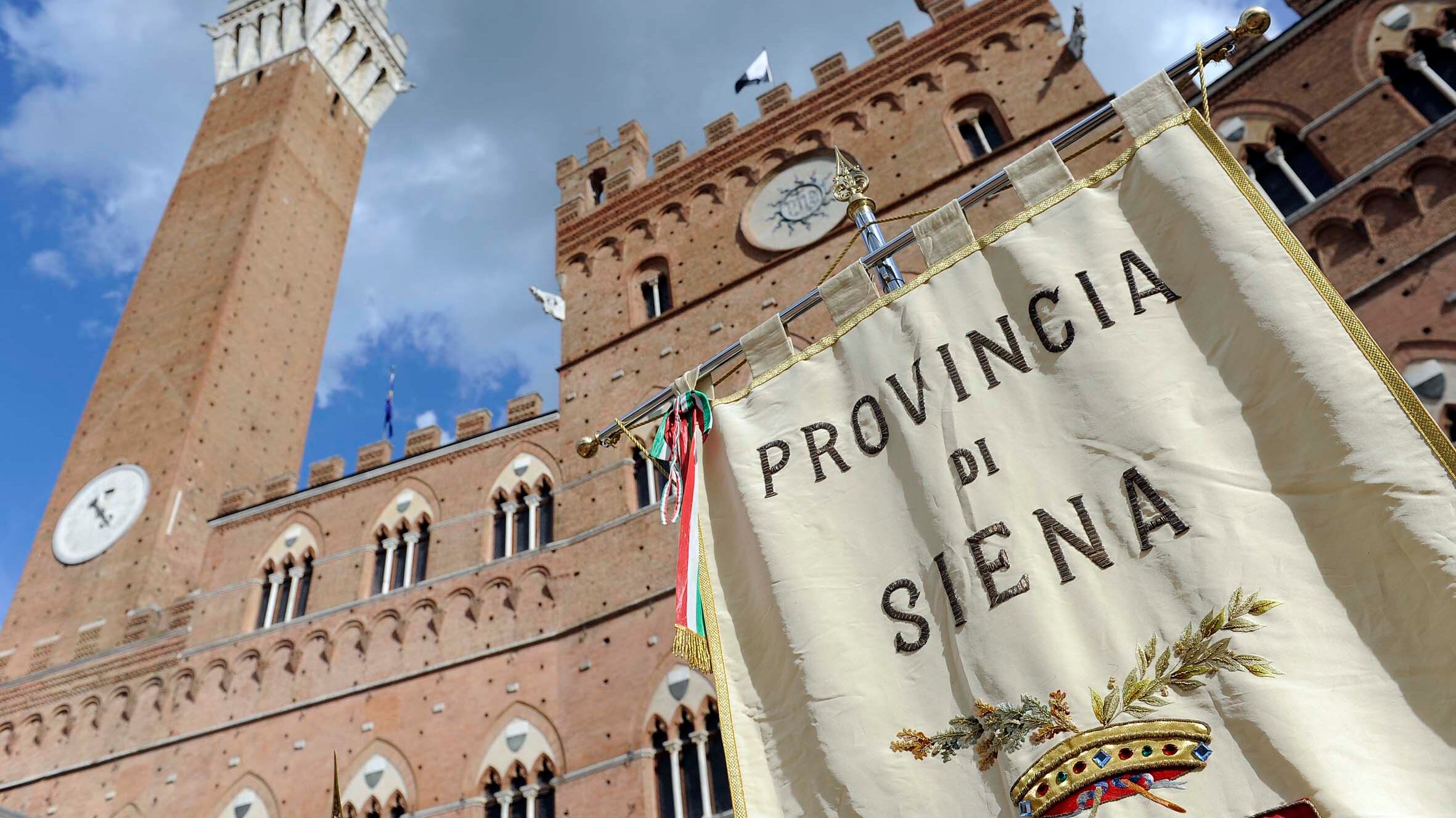 Province, è solo un bluff: così si rischia il default