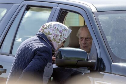 Principe Filippo in auto per l'Horse Show 1