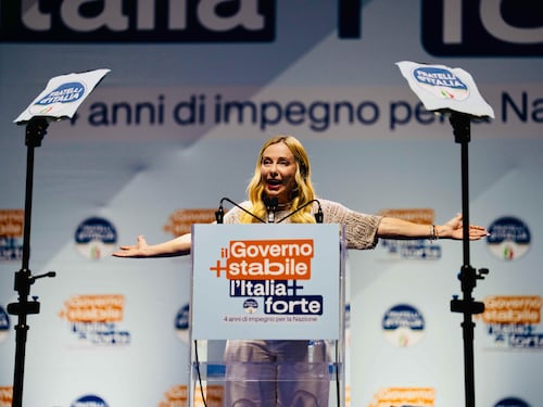 Governo Meloni, l’economia brinda alla sua longevità
