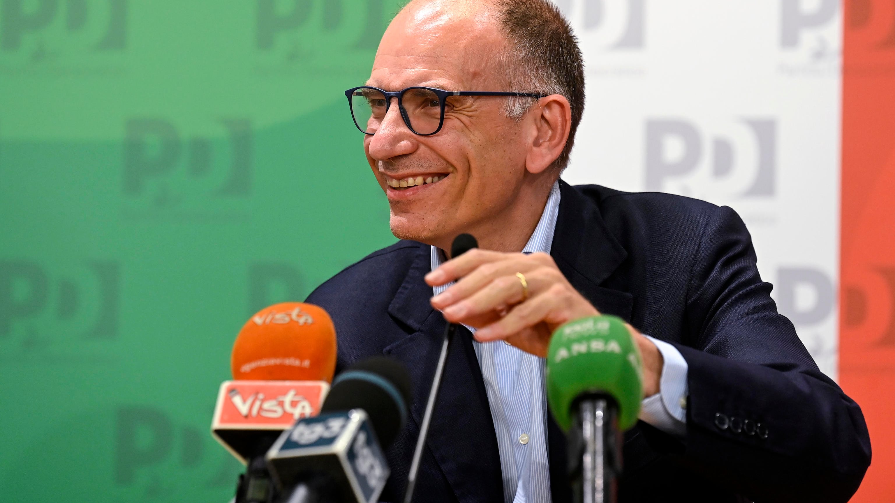 "Appello all'unità", "Non è credibile". Scontro tra Letta e la Lega