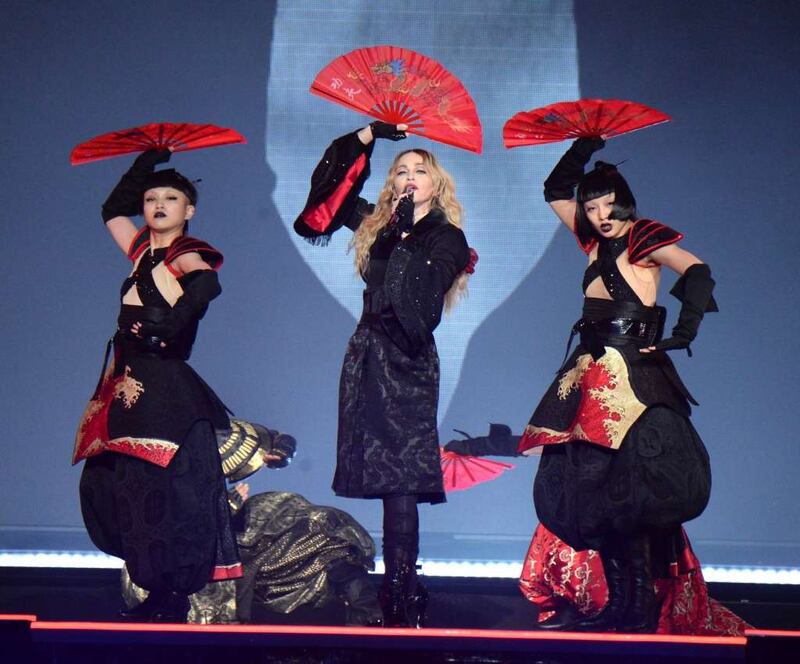 Madonna hot, i look sul palco e sul red carpet 28