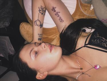 Ireland Baldwin, la sexy figlia di Kim Basinger 7