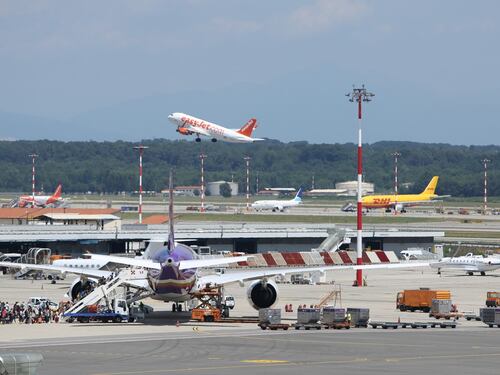 Voli per l'Italia cancellati, intera famiglia rimane bloccata in Marocco