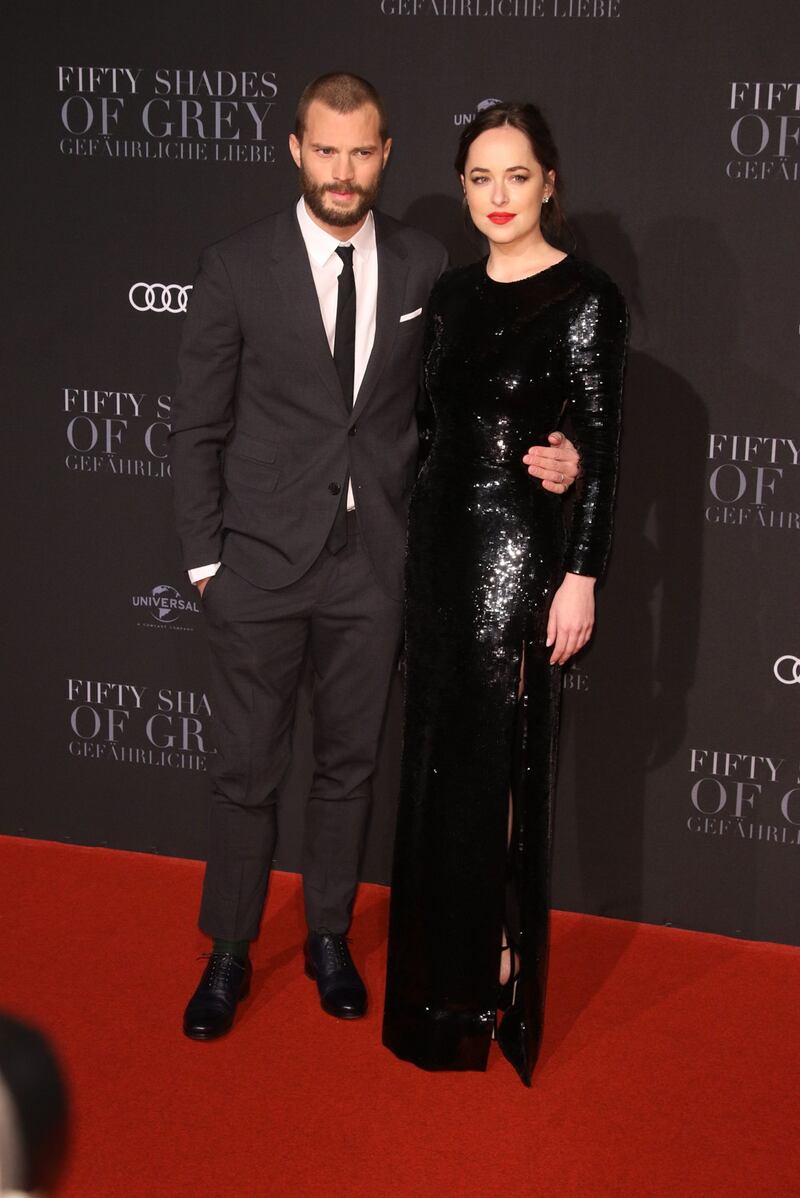 Dakota Johnson hot, sexy per "50 Sfumature di Nero" 56