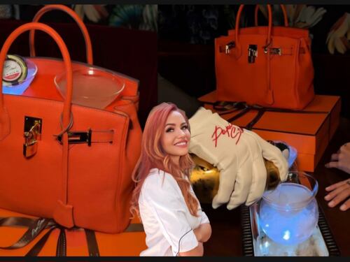 Al di là del lusso: un drink nella borsa di Hermes