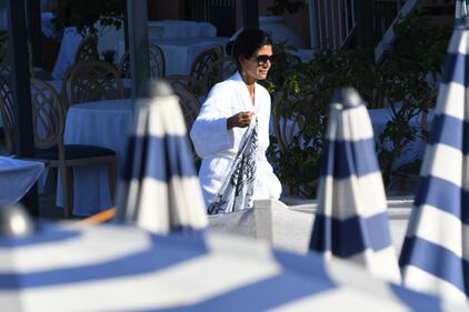 Pamela Prati: vacanze ad Ischia ma niente costume 10