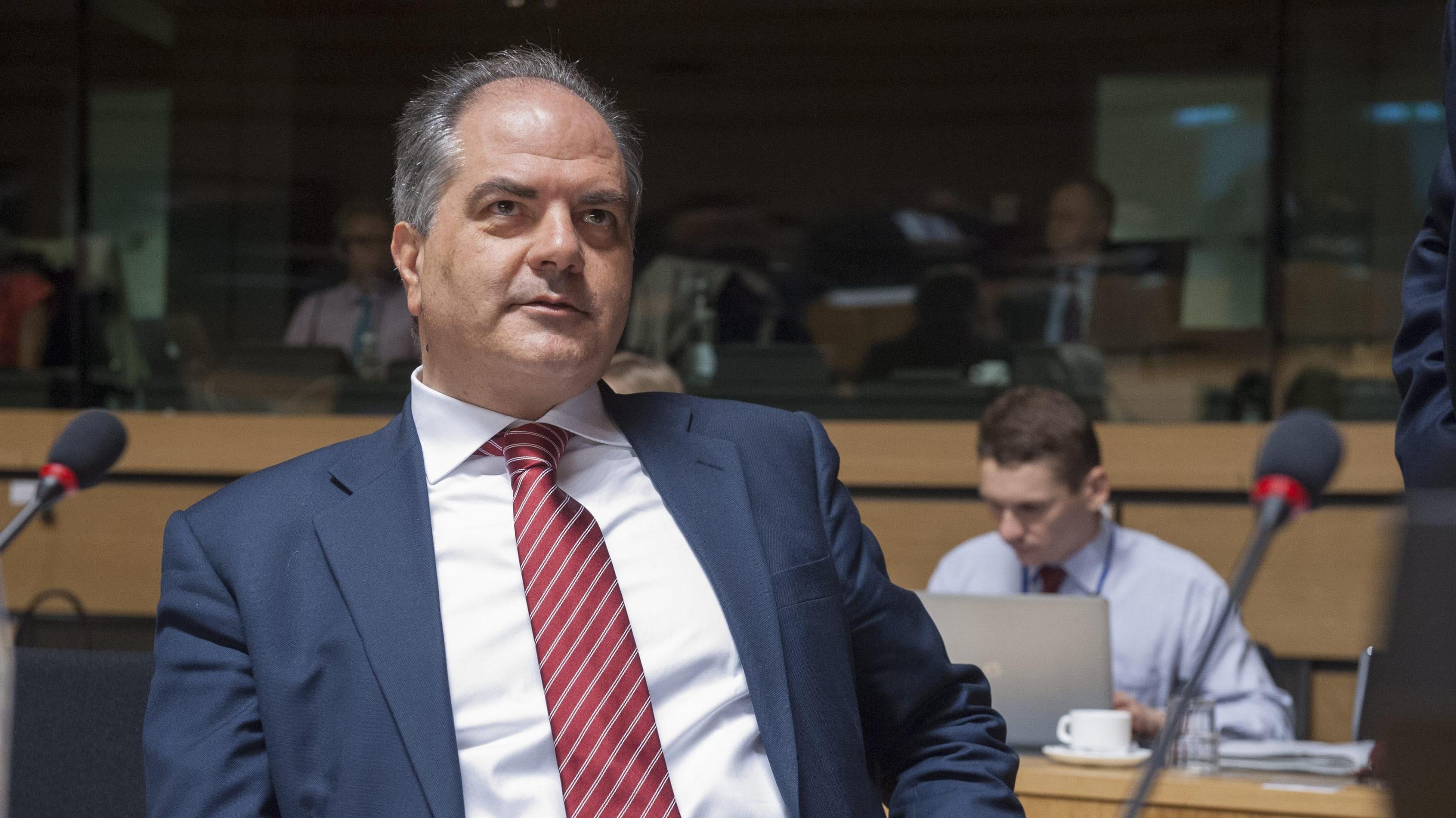 Camera respinge mozioni su sfiducia al sottosegretario Castiglione