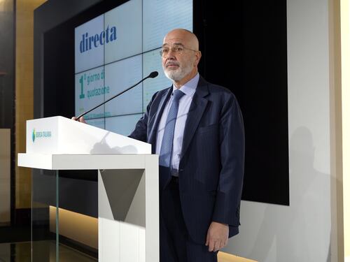 Lui, lei, l'altro e la fine ai tempi supplementari. Dopo il caos, vivranno tutti infelici e scontenti