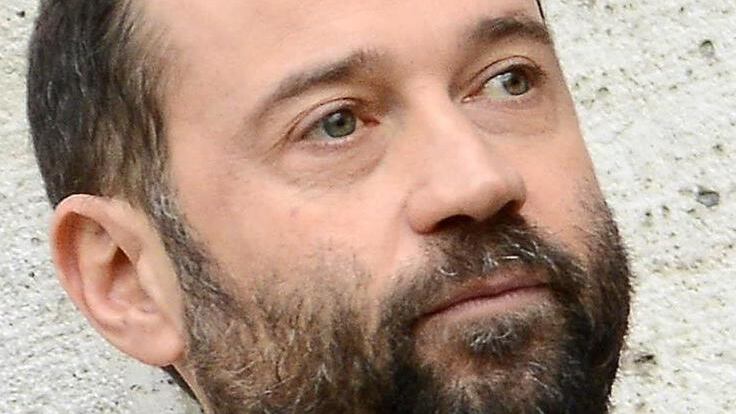 Volo torna al cinema con "Studio illegale"