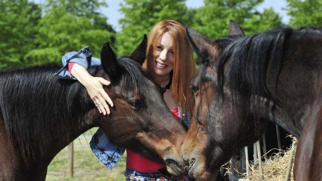 "Gli amici cavalli non si mangiano". Al via alla Camera l'iter della Pdl Brambilla sugli equidi come animali d'affezione