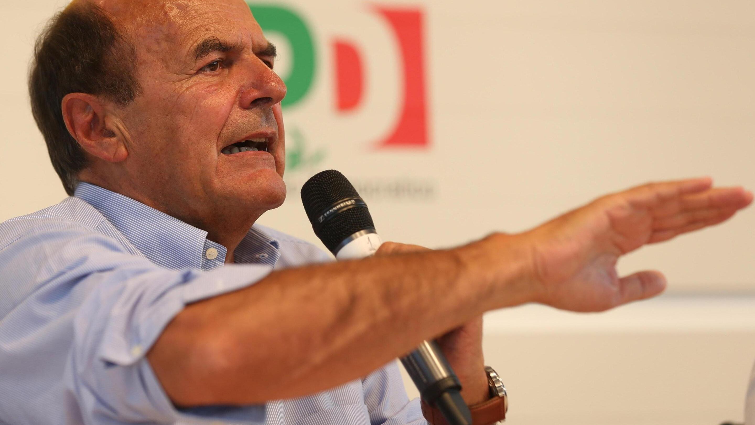 Bersani: "Al Colle figura autonoma. L'Italia non si può guidare da soli"