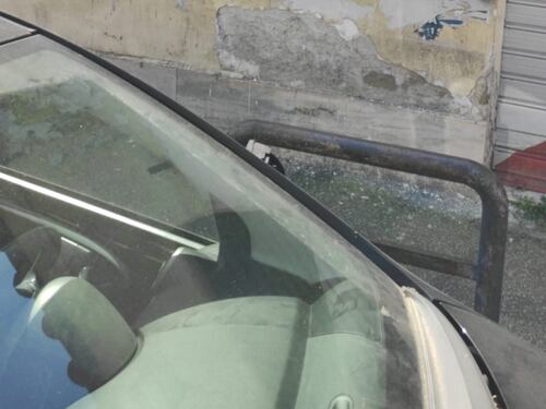 Il lockdown non ferma i vandali antifà, imbrattata ex sede del Msi