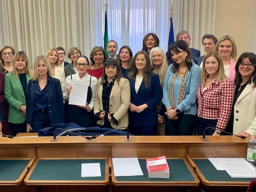 Approvata all'unanimità la relazione sulla violenza economica di genere