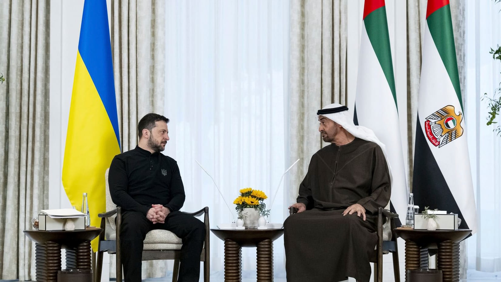 Americani e russi faccia a faccia a Riad. "Poi Trump-Putin". I paletti di Zelensky