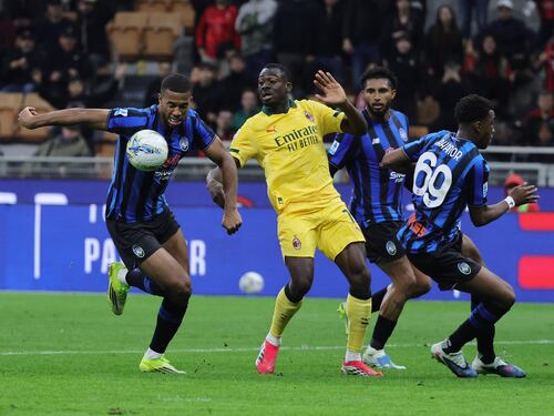 Apocalisse Milan: i rossoneri battuti 3-2 dall’Atalanta tra i fischi del Meazza