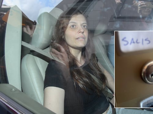 Salis, dopo la casa occupata spunta pure la residenza fantasma