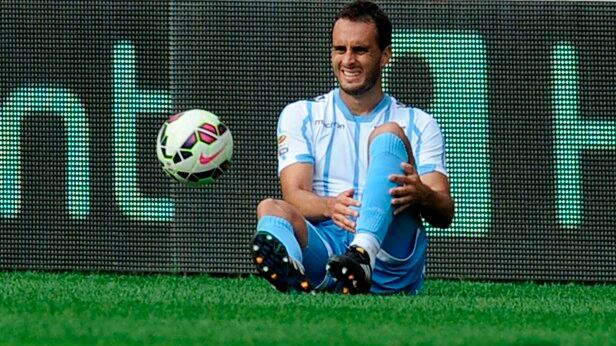 Sfortuna Lazio, a Genova ko immeritato e tris di infortuni