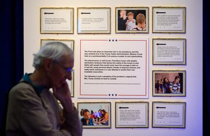 Ora i tweet di Donald Trump diventano opere per una mostra 2