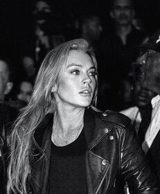 Lindsay Lohan, la sexy attrice con i capelli rossi 7