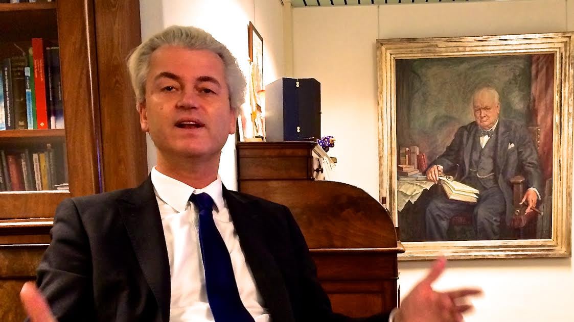 "L'Europa ci rende più poveri Andiamo via e staremo meglio"