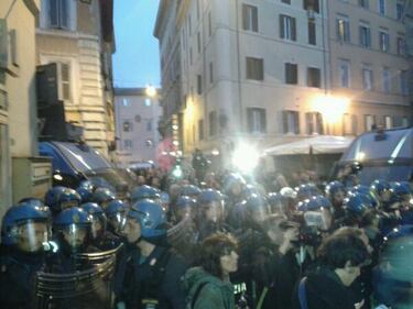 Scontri tra No-Tav e forze dell'ordine 2