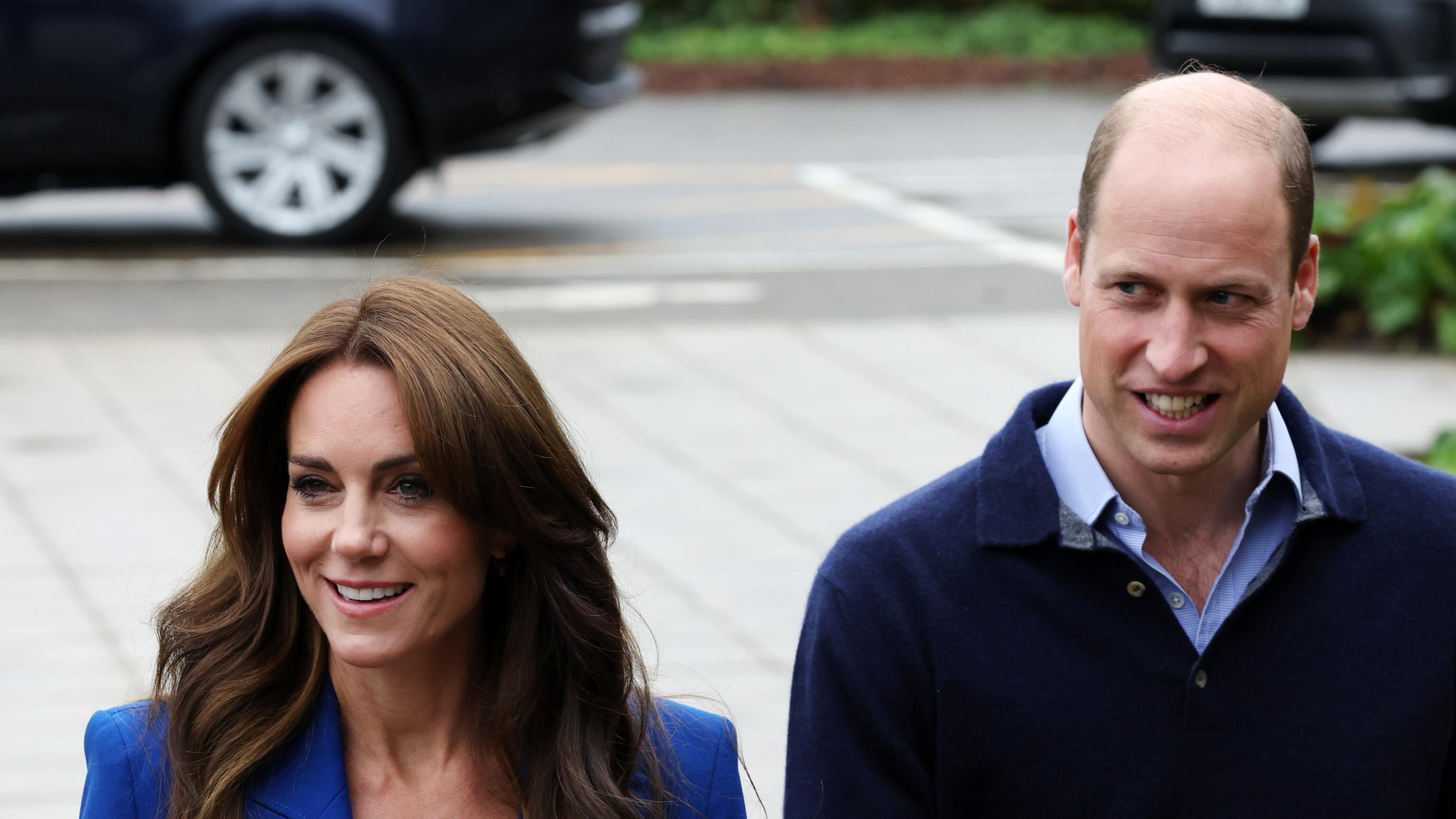 La storia si ripete: dopo Diana “Carlo è geloso di William e Kate”