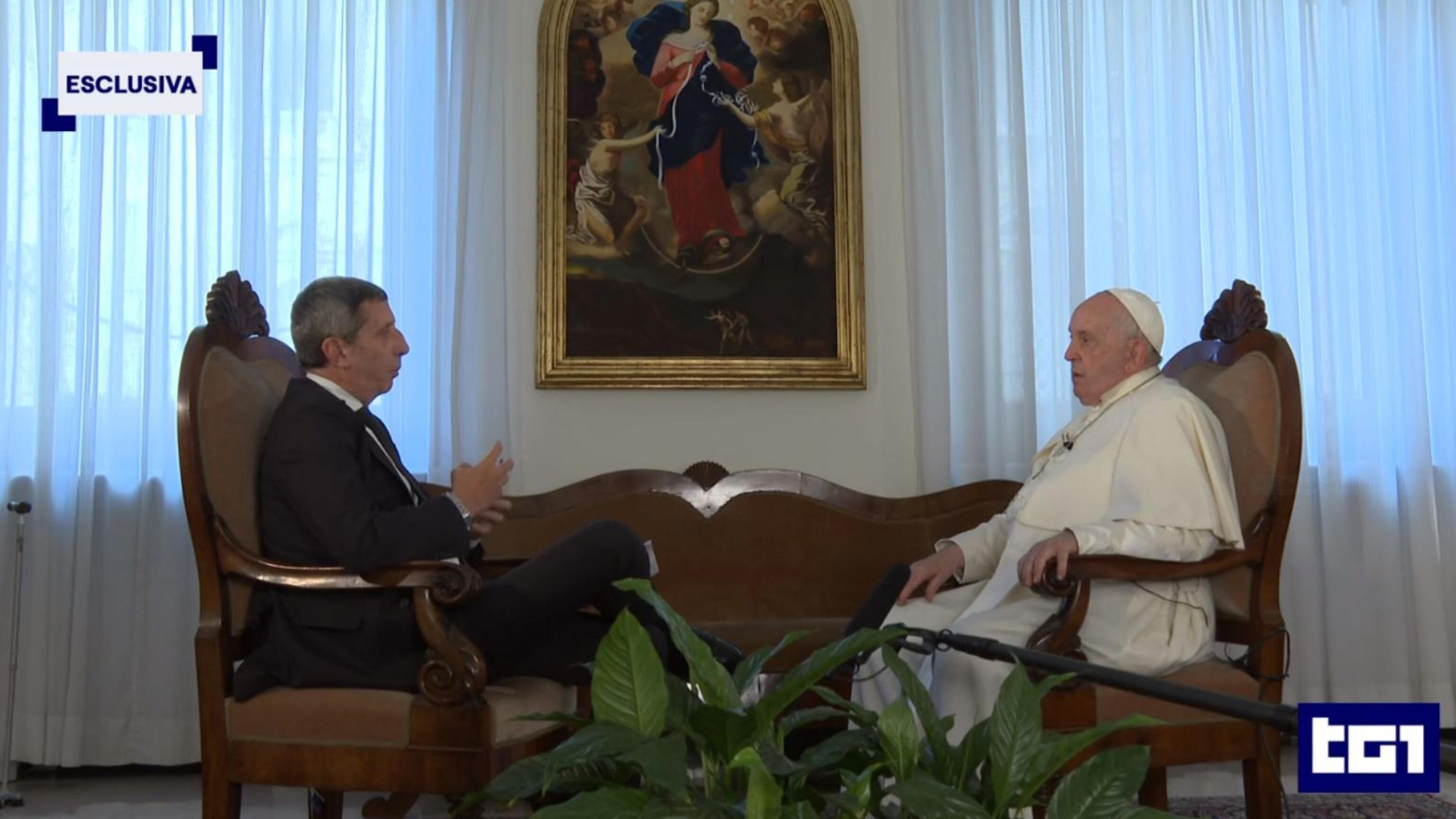 "Corriere" e "Repubblica" oscurano il Papa al Tg1 nonostante ascolti record