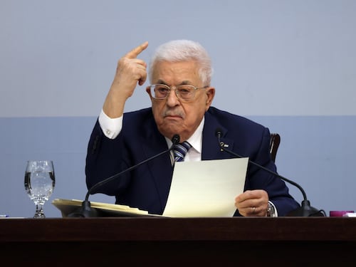 Si torna alle urne nei territori palestinesi dopo 20 anni: ecco quando si voterà