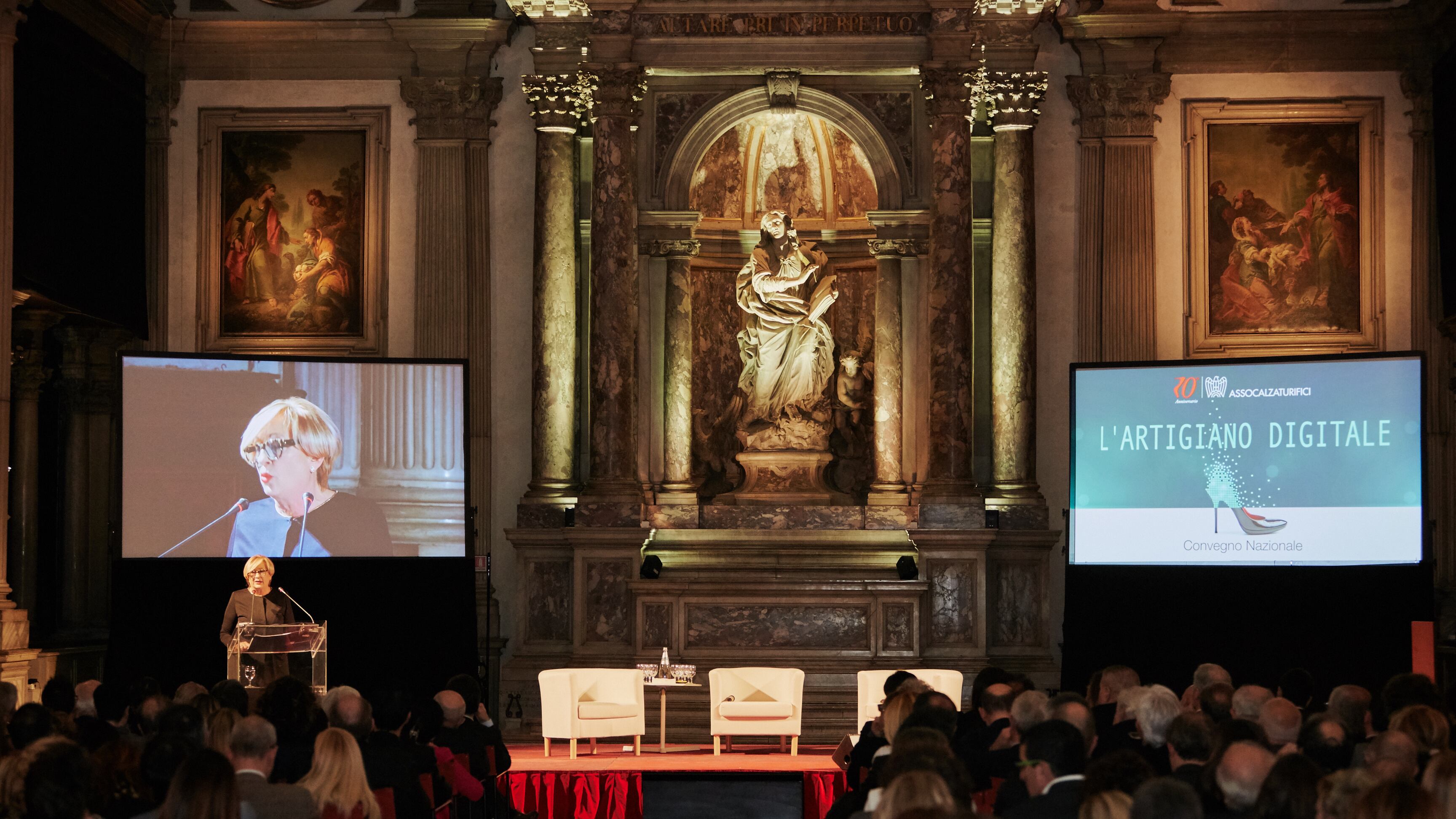 Whe Chat e piattaforma 2.0, a theMicam 2016 le novità dell'artigiano digitale