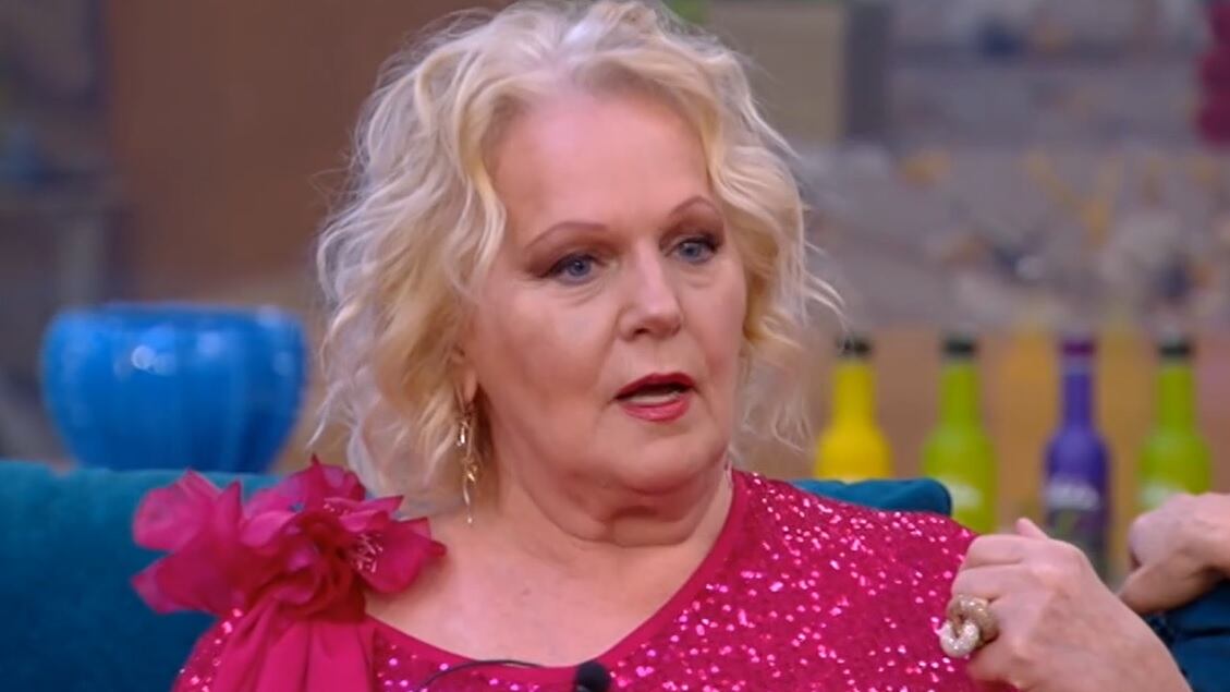 "Tr...ti tiro una scarpa": Katia Ricciarelli fuori controllo