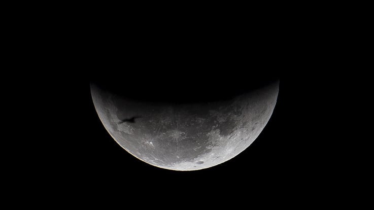 Trump vuole la Luna: 1.6 miliardi extra per tornarci nel 2024
