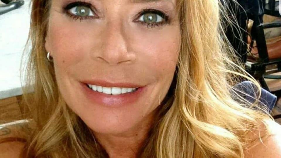 Barbara De Rossi cerca una colf sui social