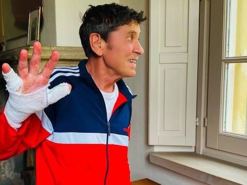 Gianni Morandi confessa: "Non tornerò a suonare prima dell'autunno"