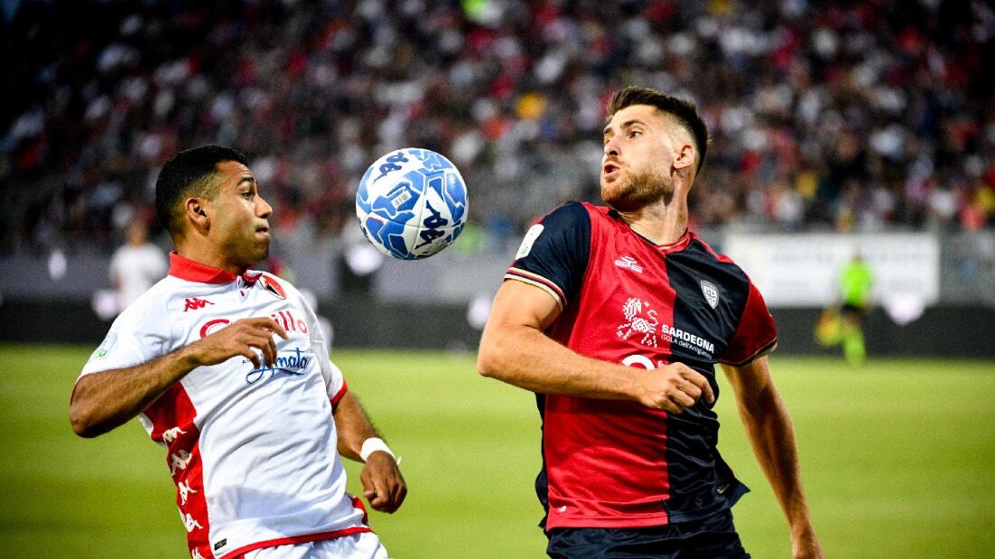 Serie B, Bari e Cagliari si giocano tutto in novanta minuti: in palio c’è la Serie A
