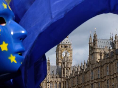 Brexit, retromarcia degli inglesi. Il 51% vorrebbe restare in Ue
