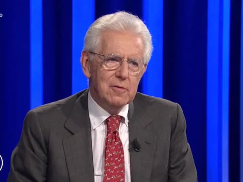 "Non fu un bel messaggio…". Monti a muso duro contro Berlusconi