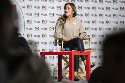 Maria Elena Boschi in tacchi a spillo alla MotoGP  2