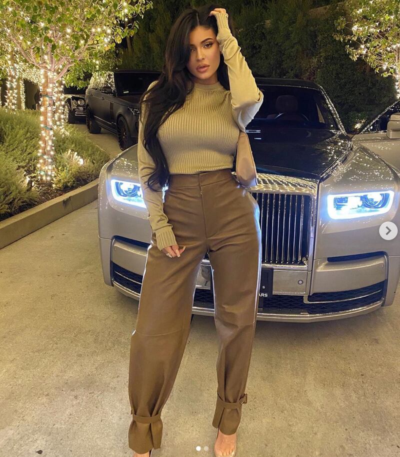 Kim Kardashian e le sorelle su Instagram, foto 5