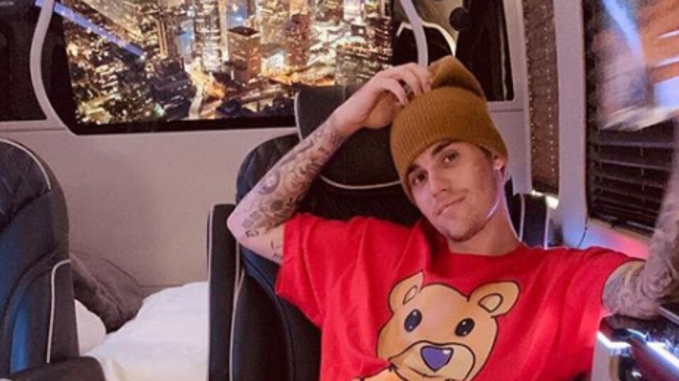 Justin Bieber, arriva il post choc sulla sua depressione: «È dura alzarsi la mattina. Fama e droga mi avevano quasi distrutto»