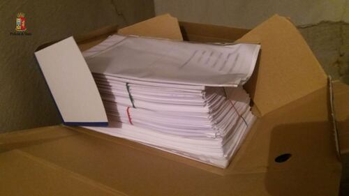 Le foto della centrale di cyberspionaggio 9
