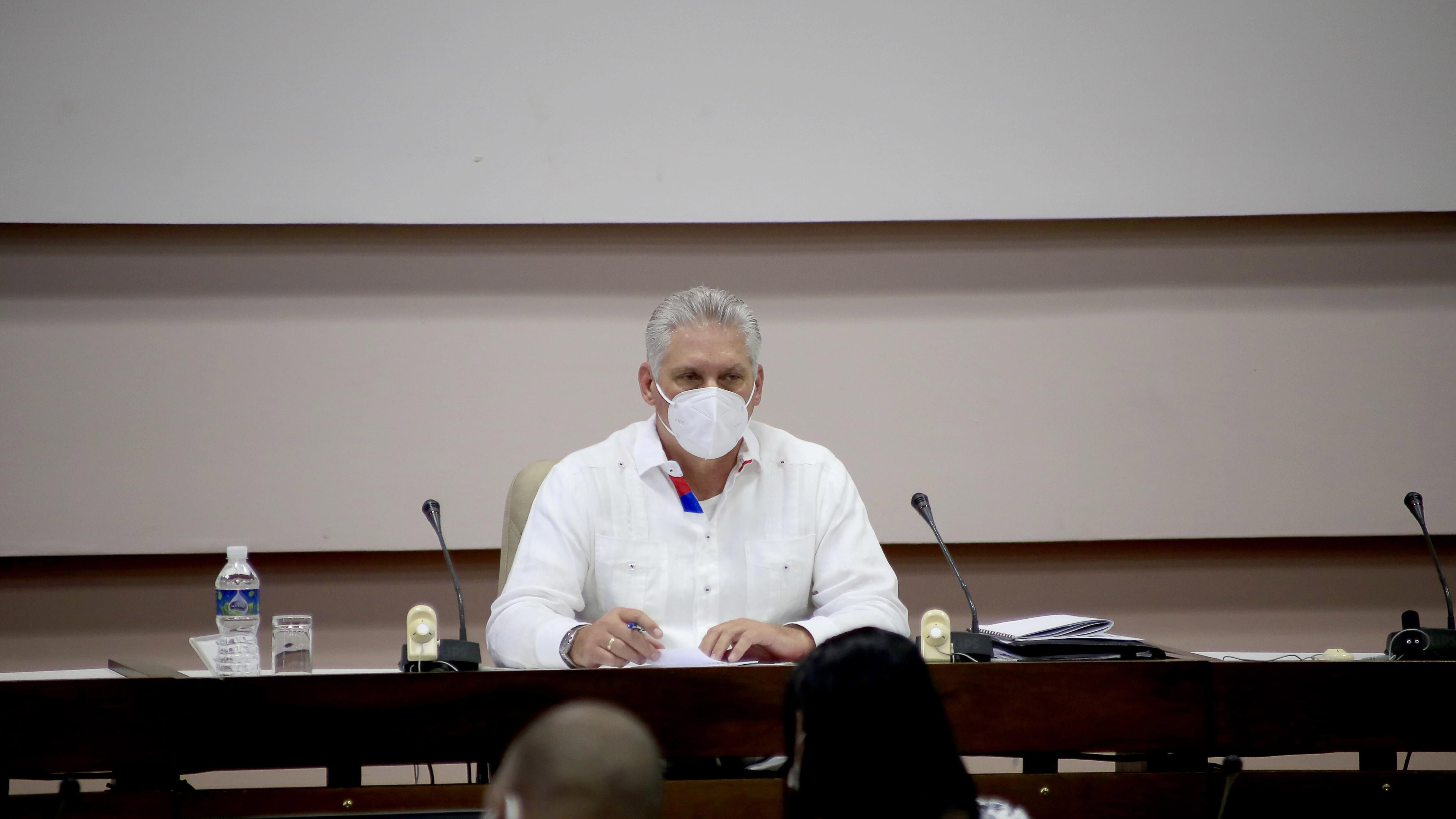 L'Avana e lo scandalo dei medici all'estero "Schiavi sottopagati"