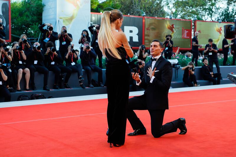 Sophie Codegoni e Alessandro Basciano, le foto più belle 8